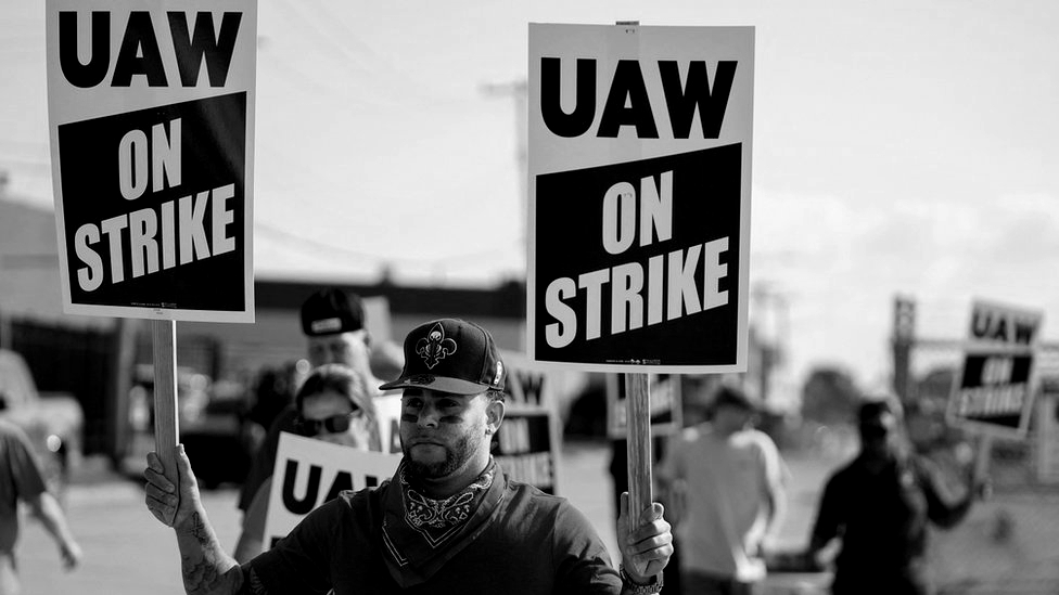 UAW Threaten Nation-wide Strikes