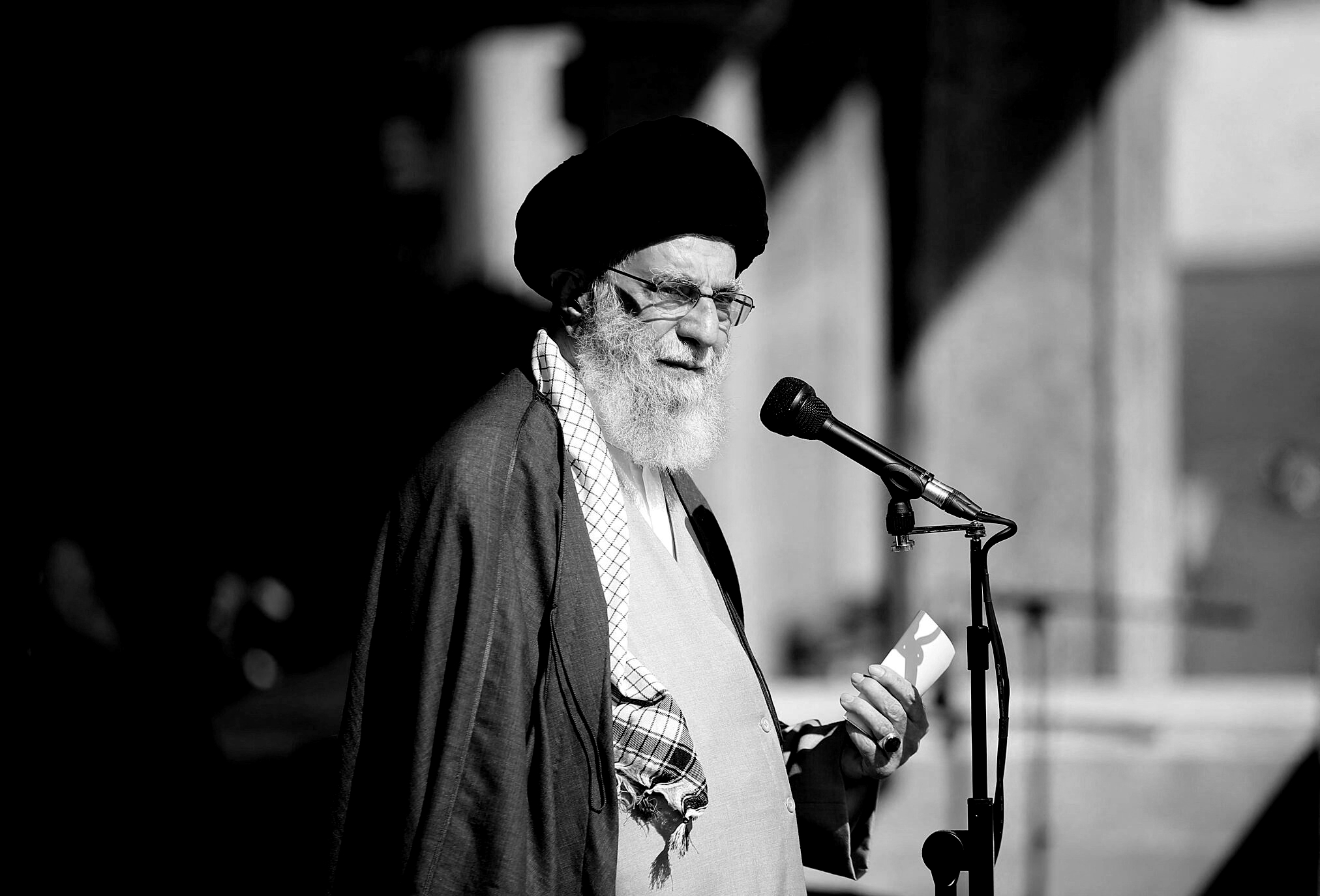 Iran’s Khamenei promises to deliver a crushing blow to the US and its allies